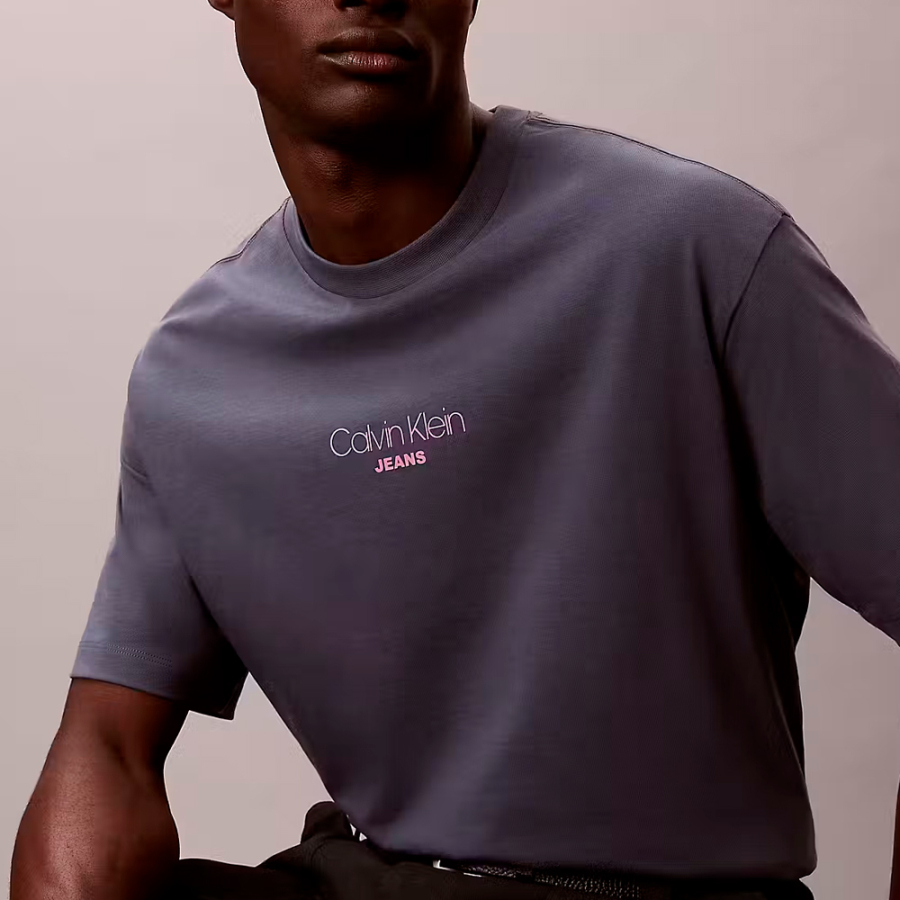 loose-fitting-t-shirt-with-graphic-logo loose-fitting-t-shirt-with-graphic-logo