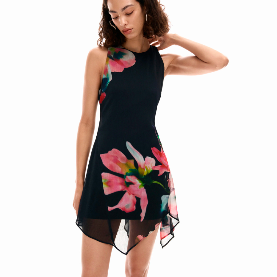 vestido-floral-assimetrico