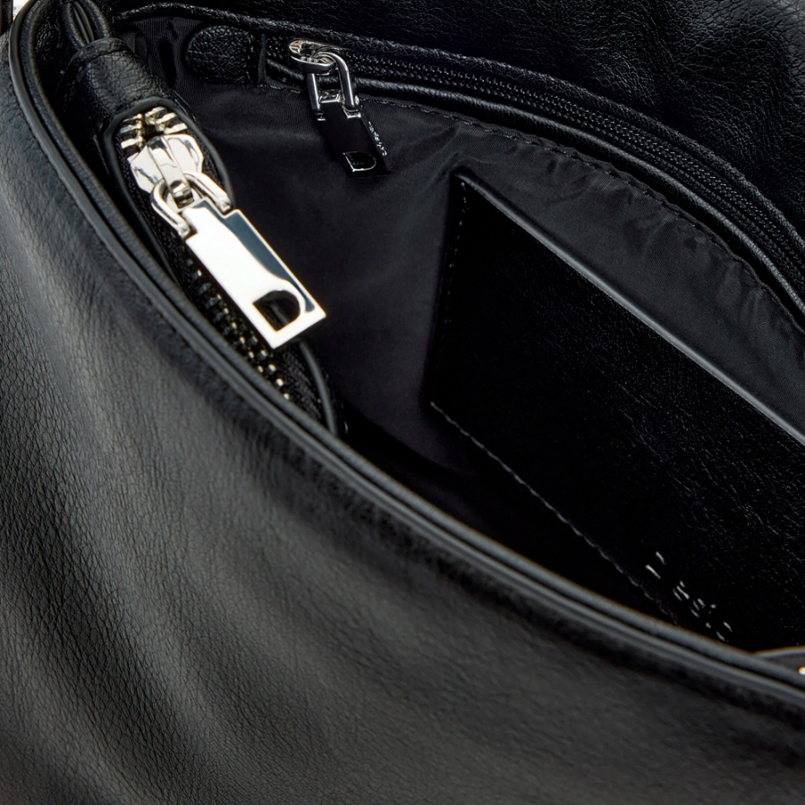 medium-bag-with-logo-charm medium-bag-with-logo-charm