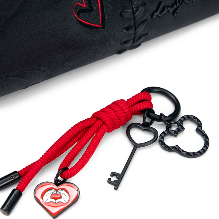 small-mickey-mouse-bag small-mickey-mouse-bag