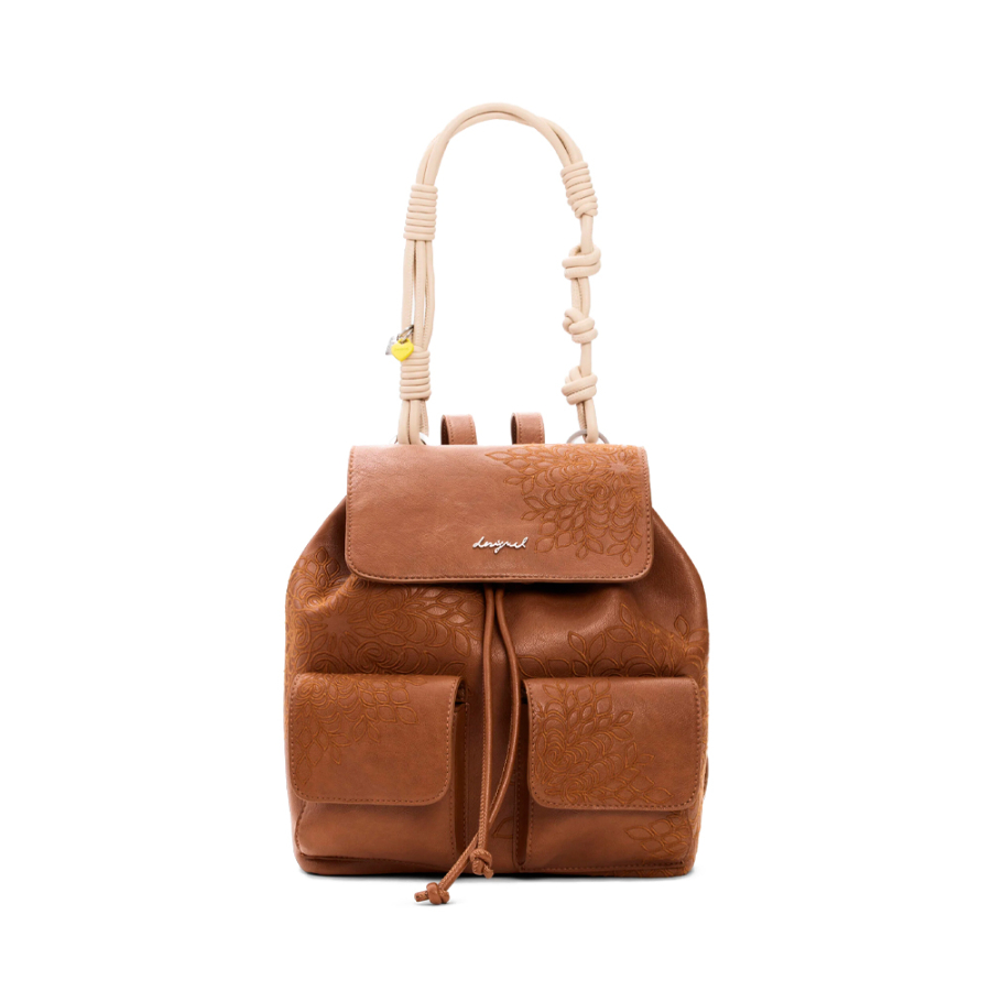 kleiner-bestickter-rucksack