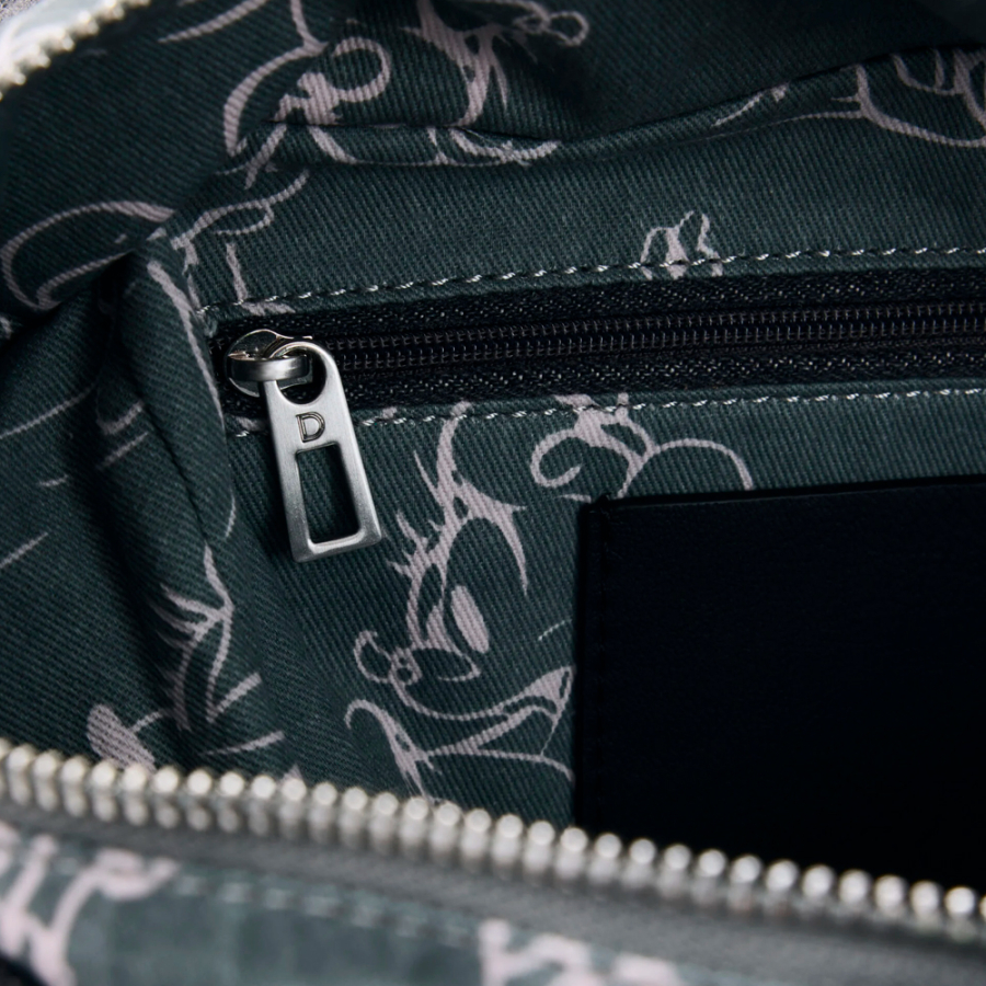 mittelgrosser-mickey-mouse-rucksack-aus-denim