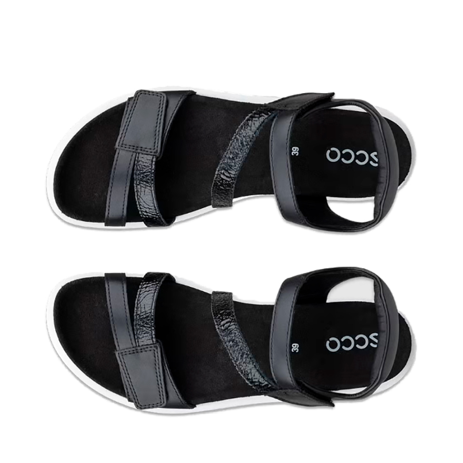 sandales-souples-a-3-brides