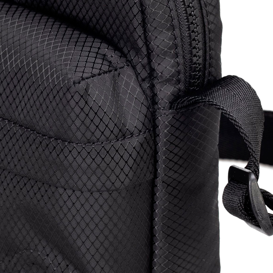 nylon-shoulder-bag