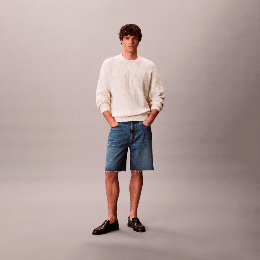 shorts-jeans-folgados-dos-anos-90