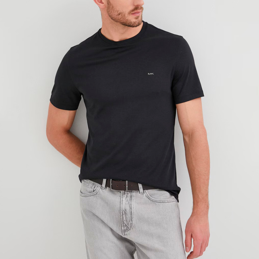 camiseta-con-logo-de-la-marca