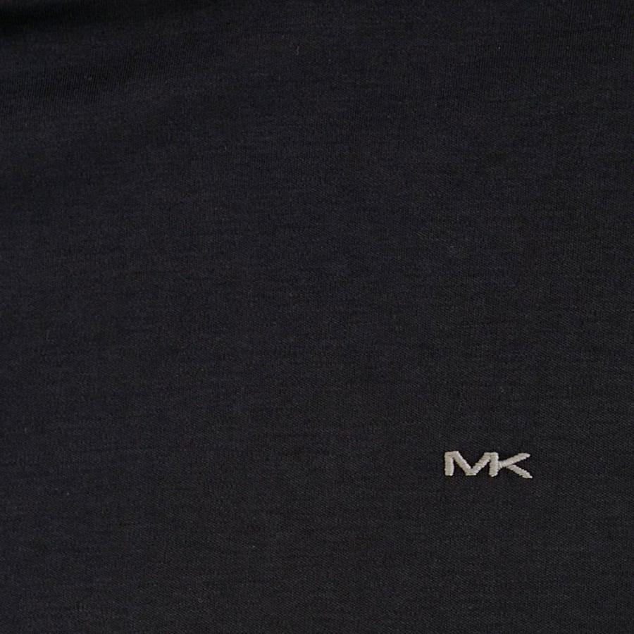 maglietta-con-logo-del-marchio