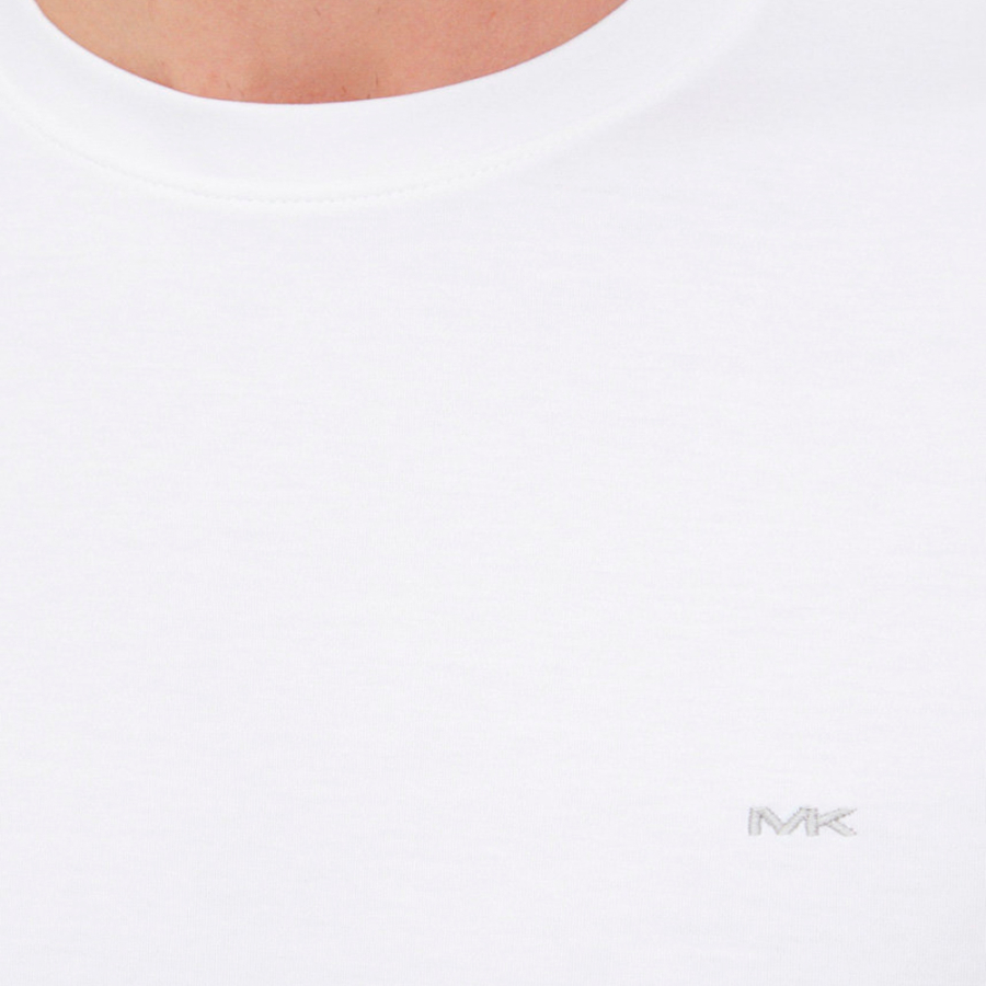 t-shirt-mit-markenlogo