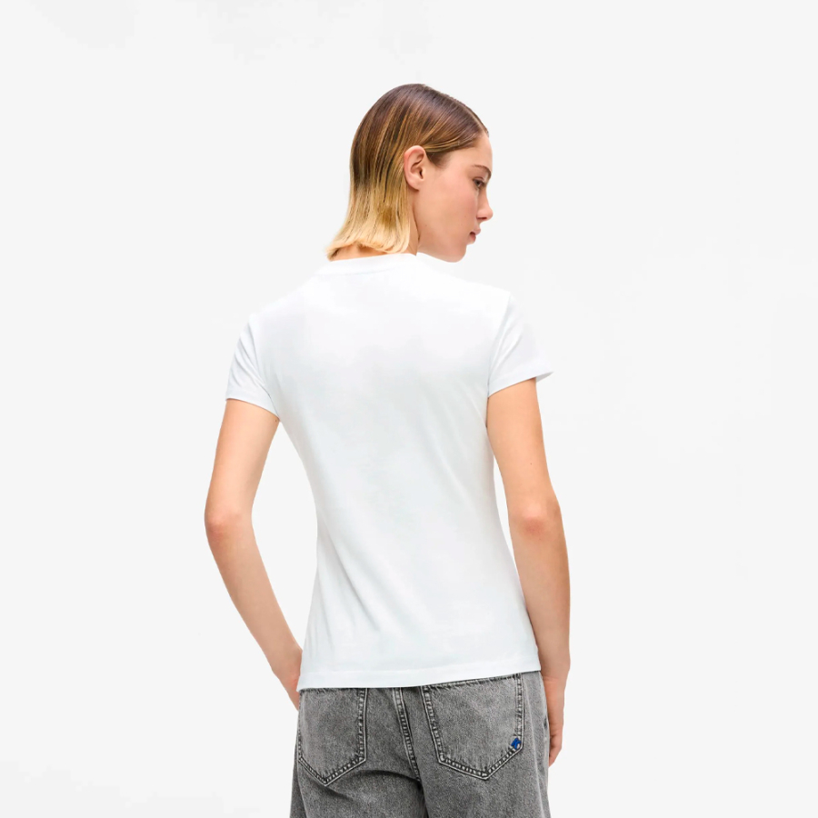 figurbetontes-t-shirt-mit-k-logo