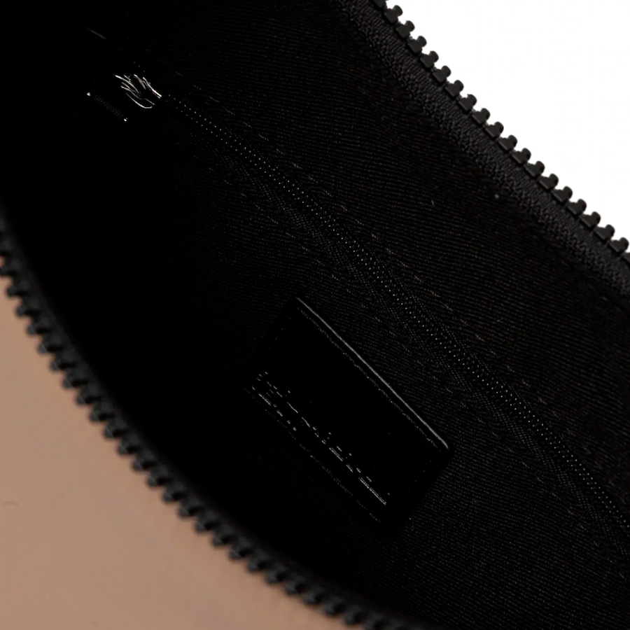 bolsa-de-ombro-com-cordao-de-nylon