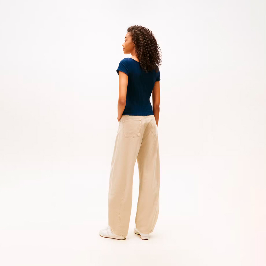 slim-fit-short-sleeve-t-shirt slim-fit-short-sleeve-t-shirt