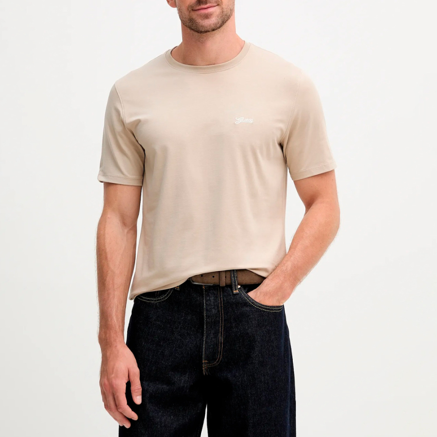 t-shirt-with-embroidered-logo t-shirt-with-embroidered-logo