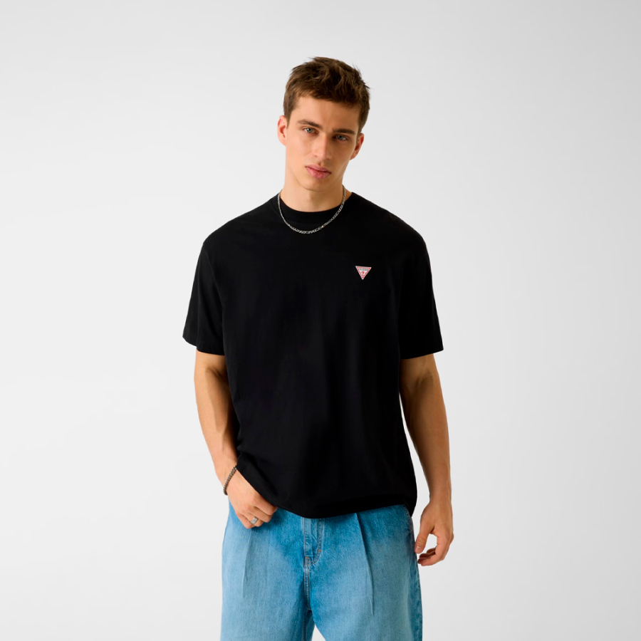 oversized-mini-patch-t-shirt oversized-mini-patch-t-shirt