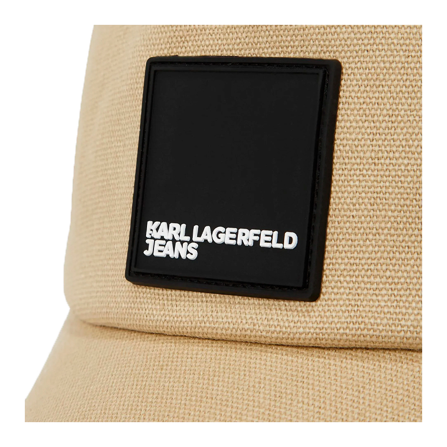 cappellino-con-toppa-con-logo