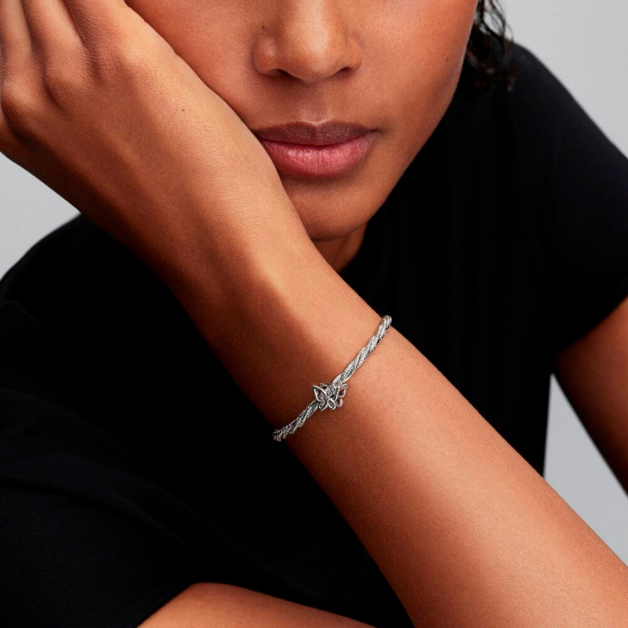 ciondolo-traforato-a-forma-di-farfalla-794369c01