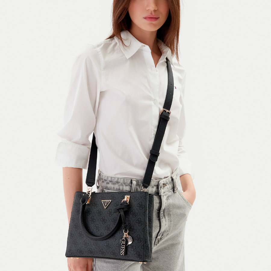 borsa-o-noelle-ii-piccola-borsa-multicompatta borsa-o-noelle-ii-piccola-borsa-multicompatta