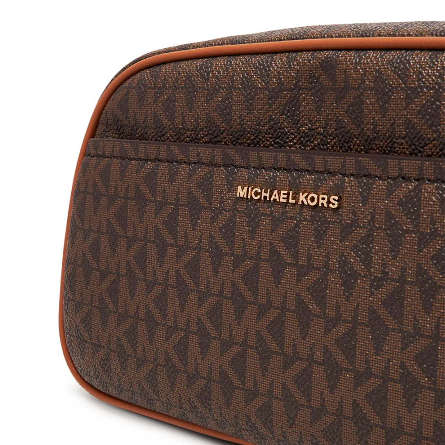 piccola-borsa-a-tracolla-per-fotocamera-jet-set-con-logo