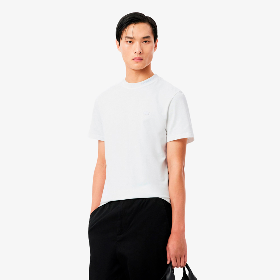 camiseta-de-pique-con-detalles-de-marca-de-jacquard