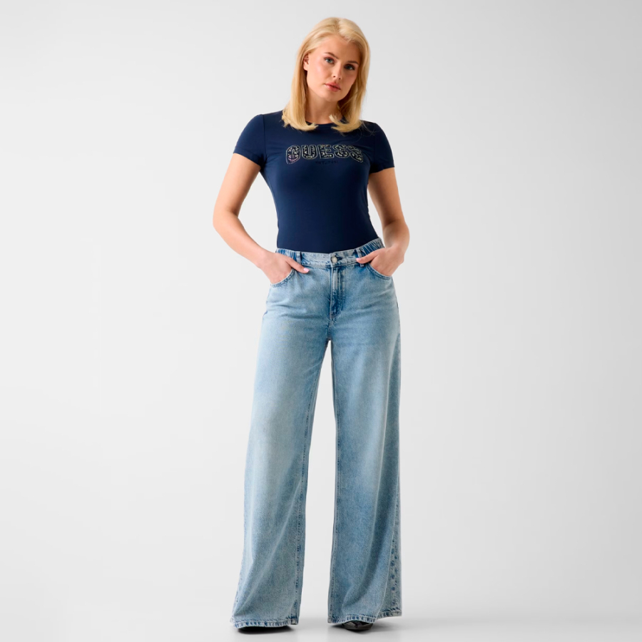 camiseta-con-logotipo-corte-slim camiseta-con-logotipo-corte-slim