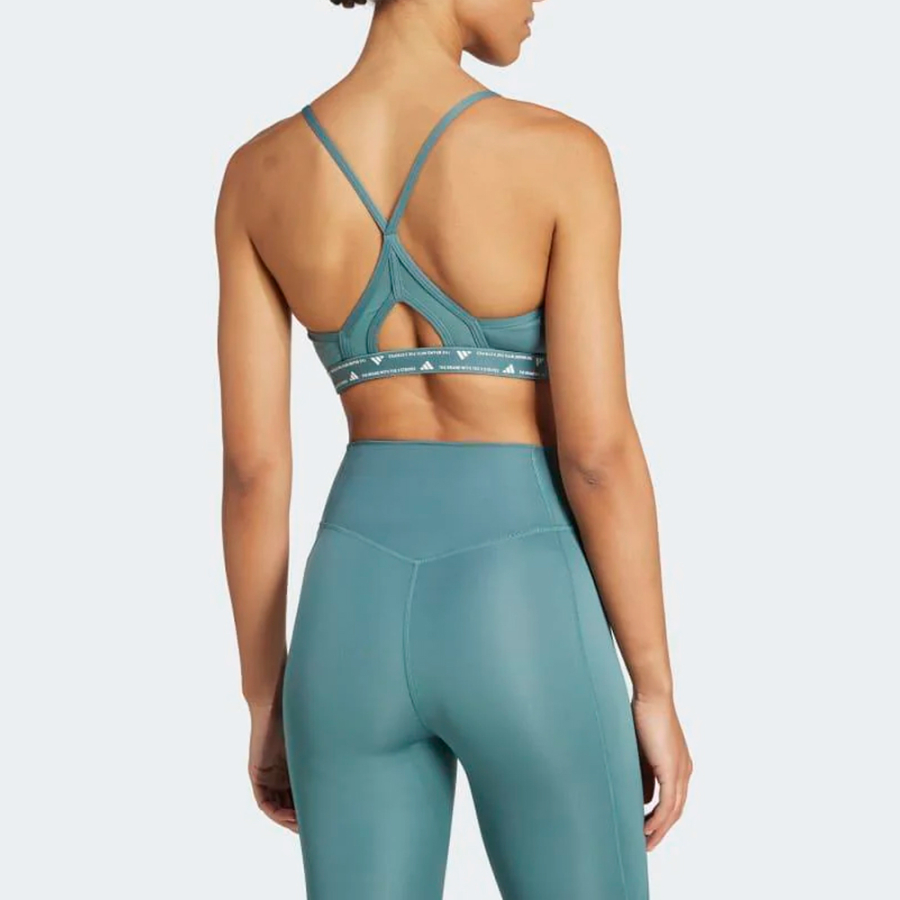 haut-de-sport-aeroreact-a-3-bandes