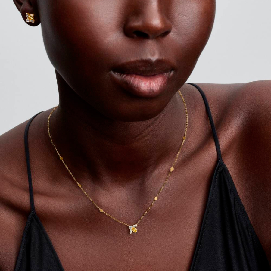 honey-bee-necklace-364560c01 honey-bee-necklace-364560c01