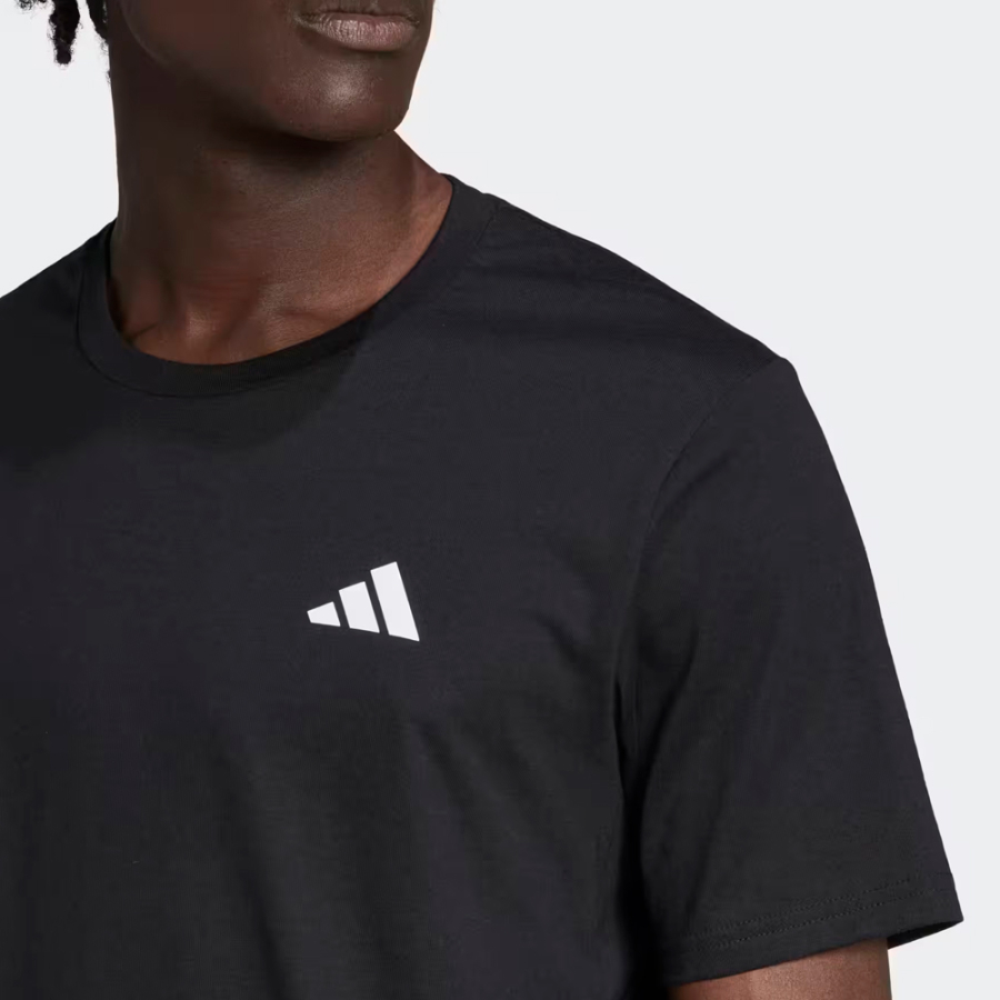 t-shirt-d-entrainement-train-essentials-feelready t-shirt-d-entrainement-train-essentials-feelready