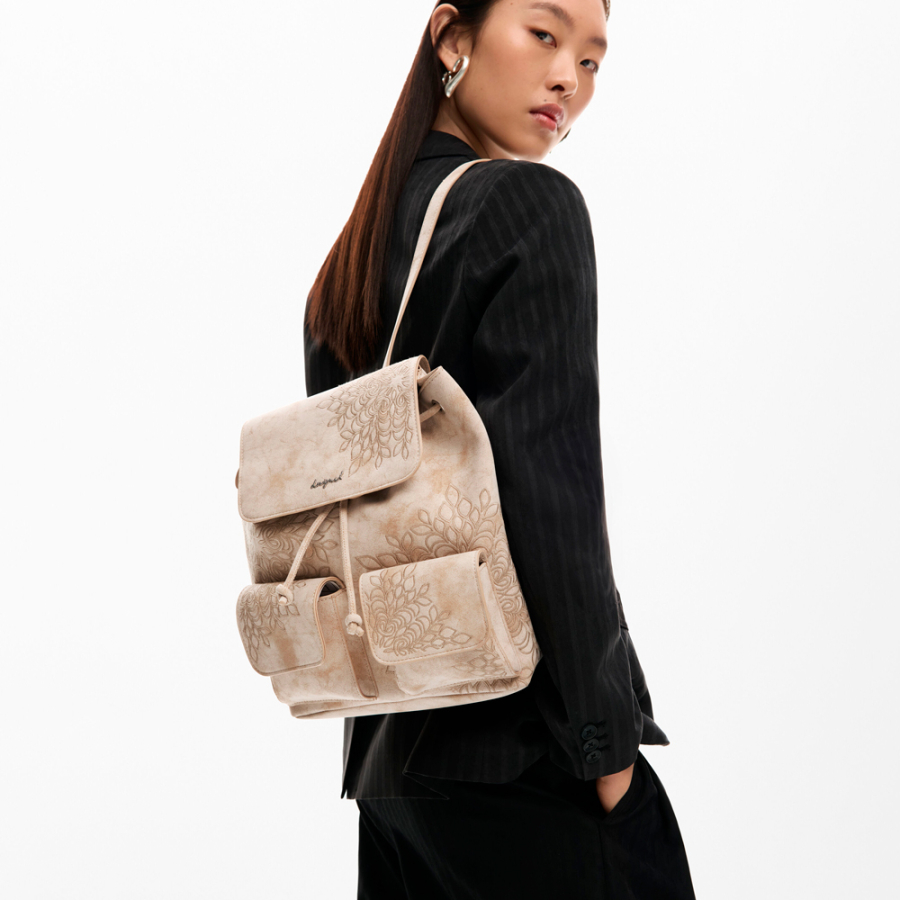 petit-sac-a-dos-brode