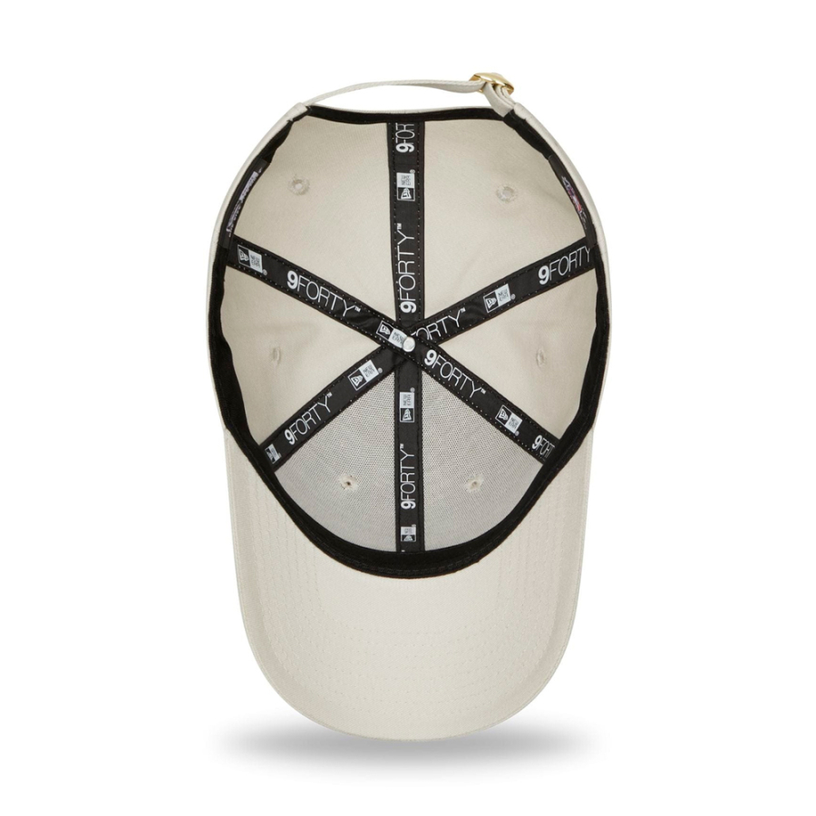 gorra-new-era-new-york-yankees-metallic-logo-9forty