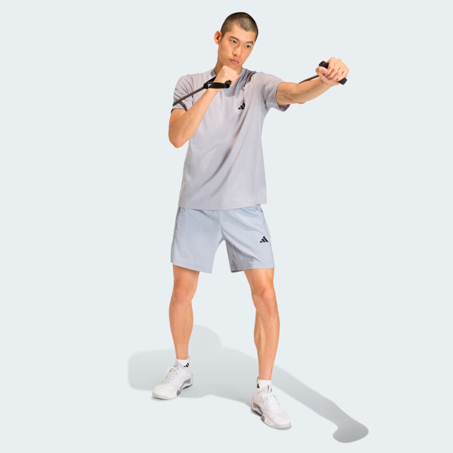 technische-shorts-fur-das-basistraining-der-grundlagen