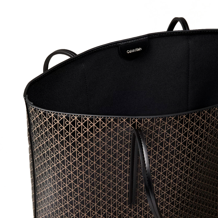 sac-cabas-double-du-logo-emblematique-et-dote-d-une-poche