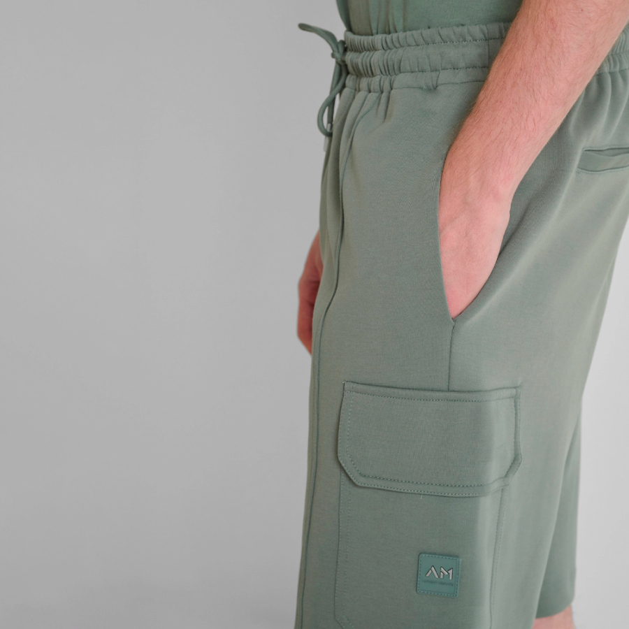 pantaloncini-in-misto-cotone-con-vestibilita-regolare-e-tasche