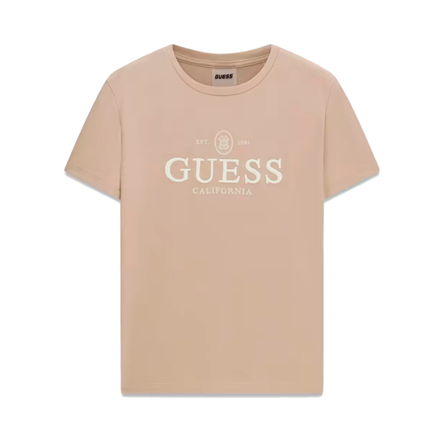 camiseta-con-logo-bordado