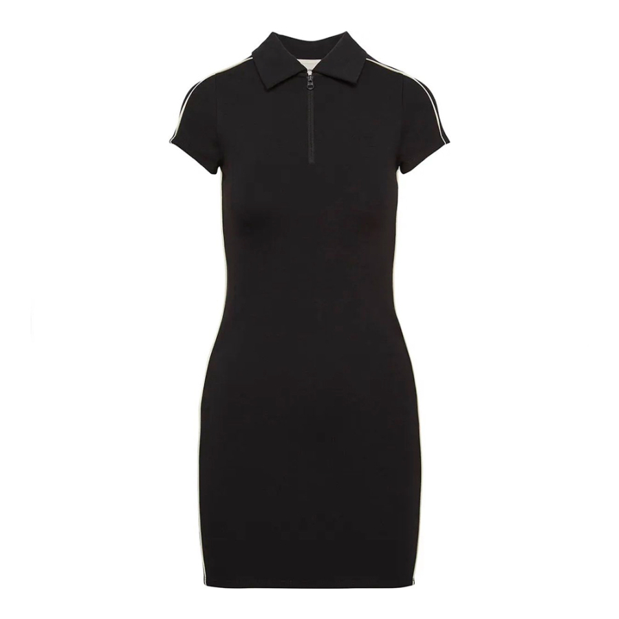 kurzes-polokleid-aus-technischem-strick