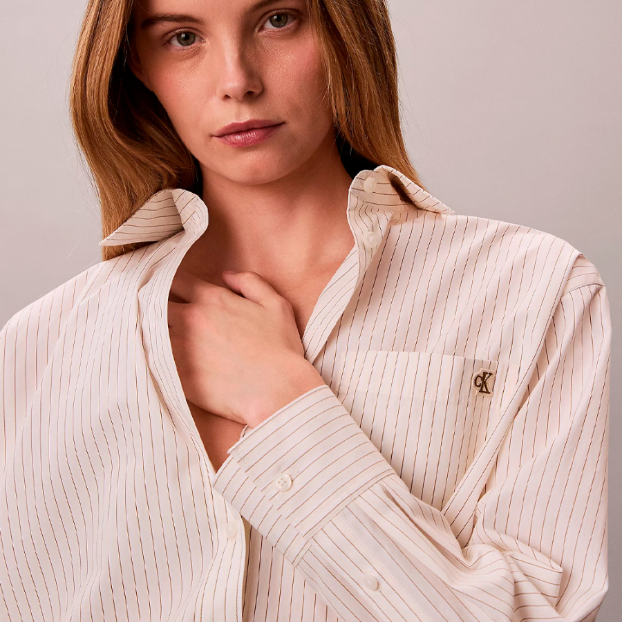 camisa-de-algodao-popeline-listrada-e-folgada