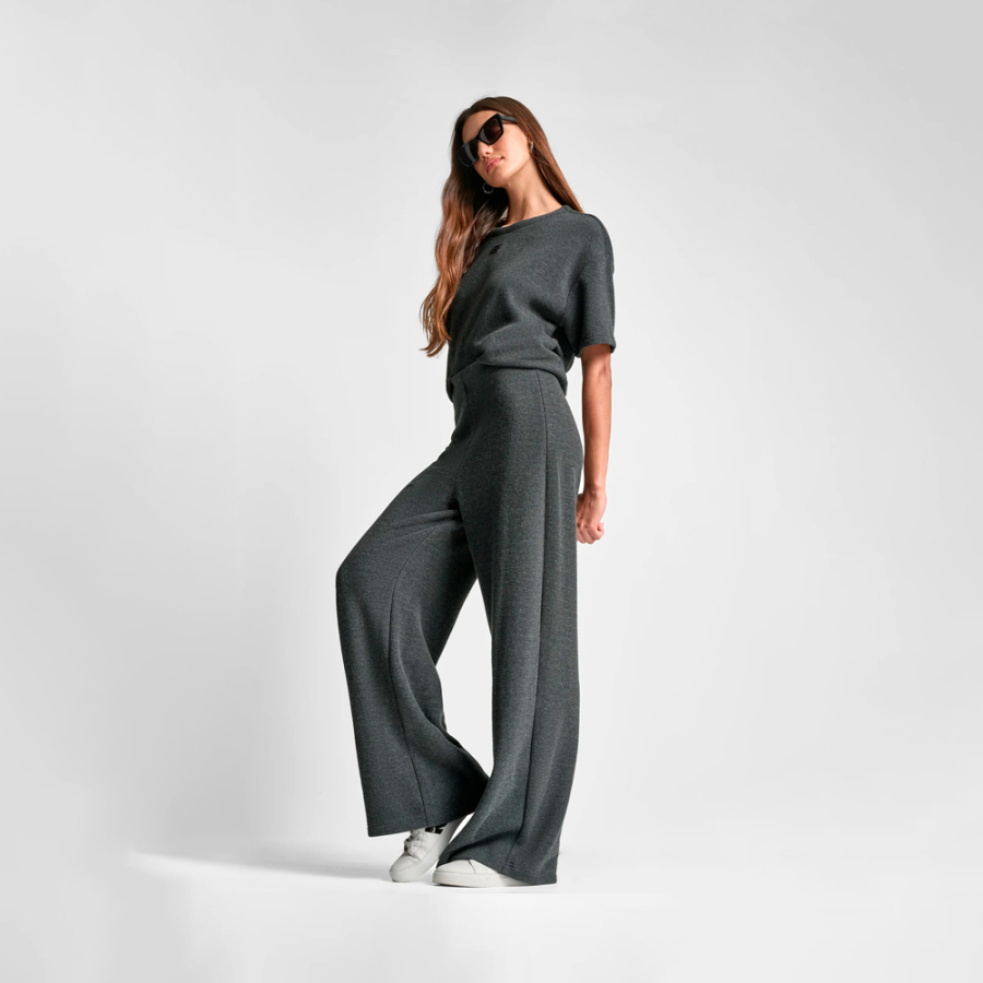 pantalon-taille-haute-a-jambes-larges