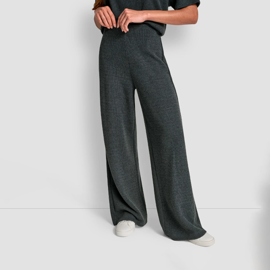 high-waisted-wide-leg-trousers