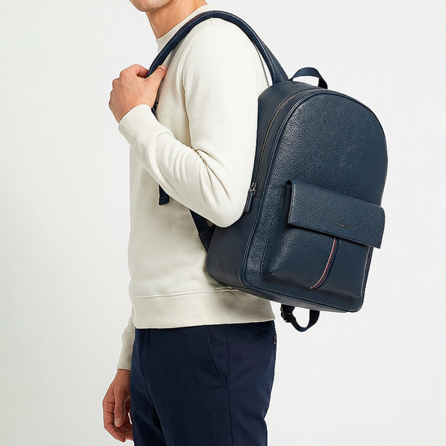 mochila-texturizada-com-bolso-de-aba