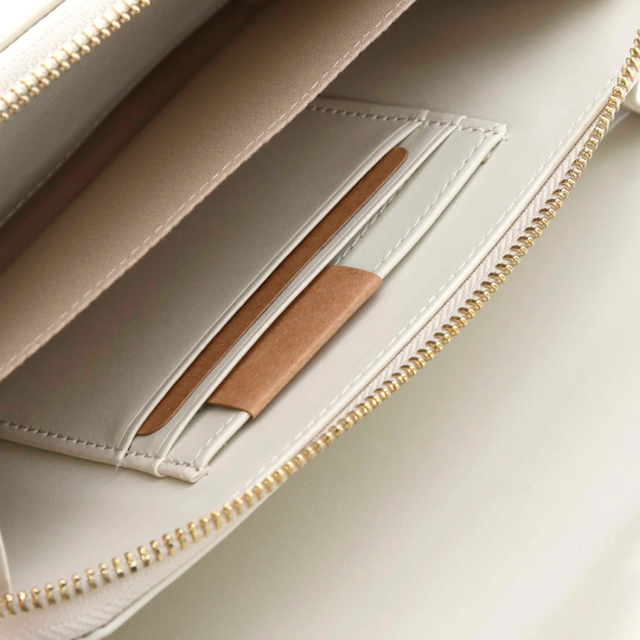 wallet-with-handle-vps9on212