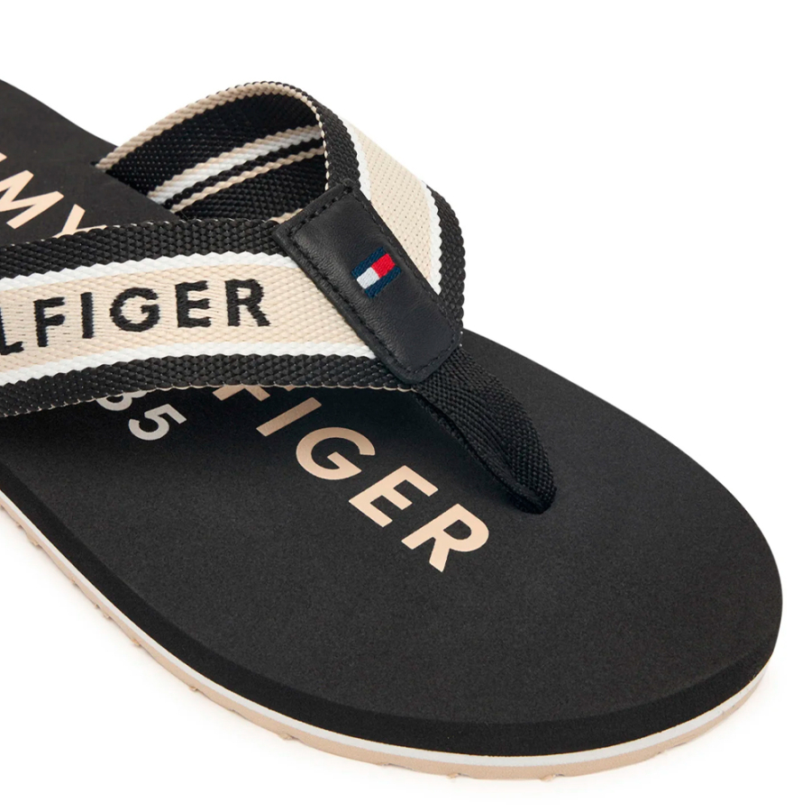 flip-flops-mit-geflochtenem-textilriemen-und-logo