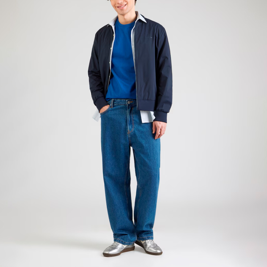 maglietta-classica-con-monogramma