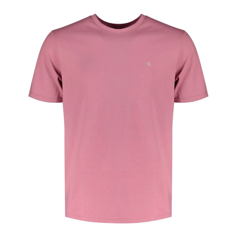 klassisches-t-shirt-mit-monogramm