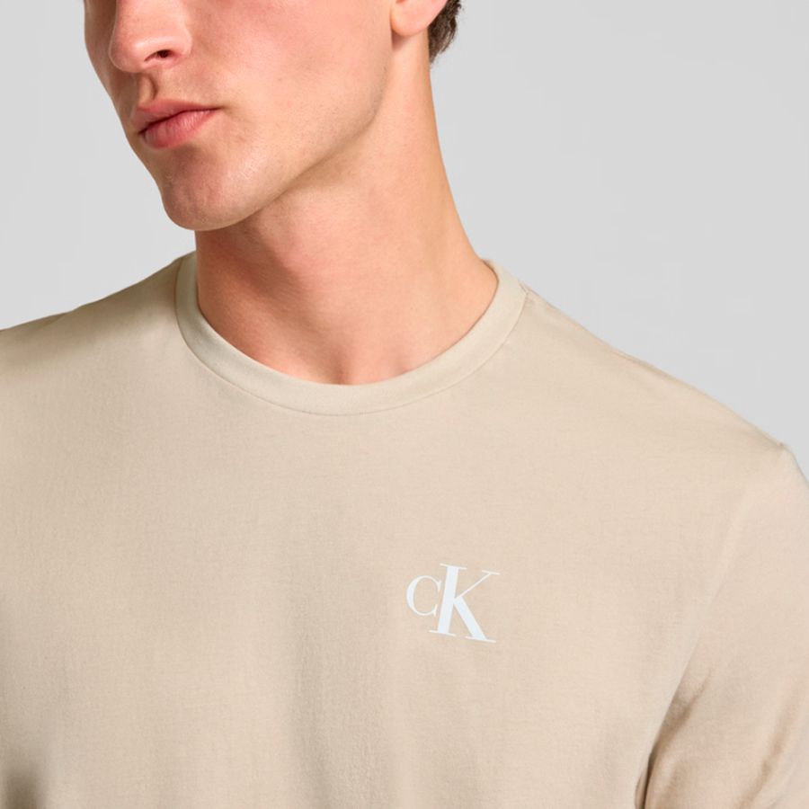 t-shirt-monologue-classique-au-dos t-shirt-monologue-classique-au-dos