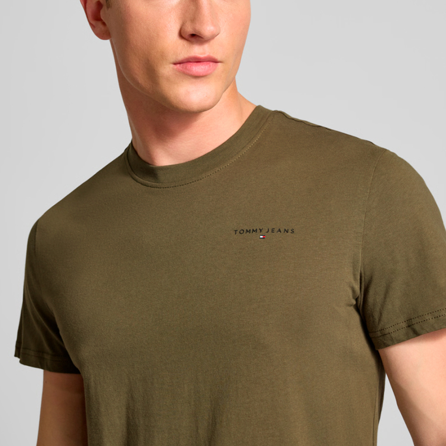 t-shirt-slim-a-coupe-lineaire