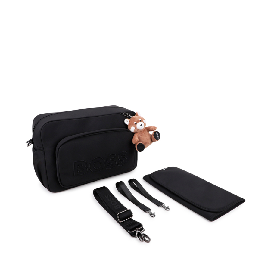 bolso-cambiador-para-bebe-con-logo-frontal