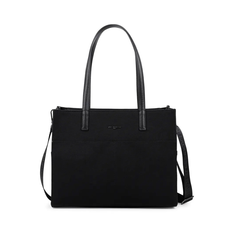 bolsa-para-troca-de-fraldas-com-estampa-da-marca