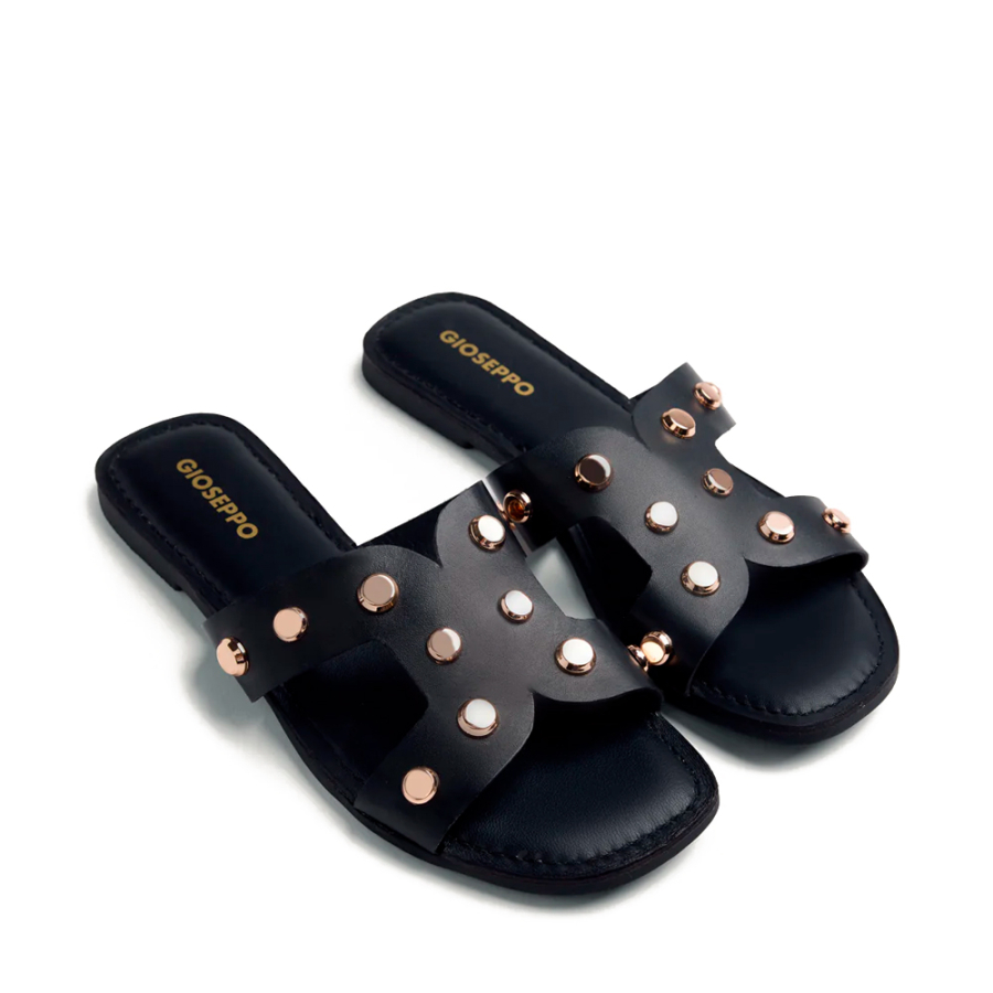 sandali-con-borchie-in-pelle-millston