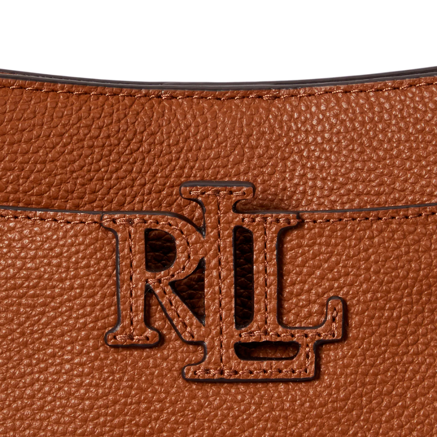 kleine-cameryn-umhangetasche-aus-genarbtem-leder