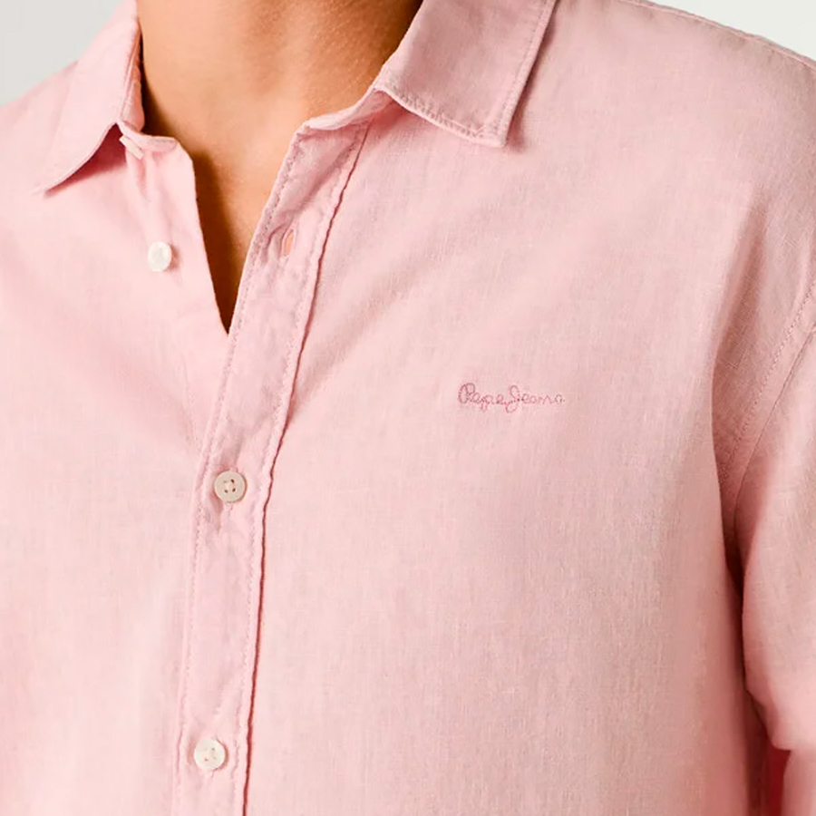 camisa-tenida-en-prenda-fit-regular