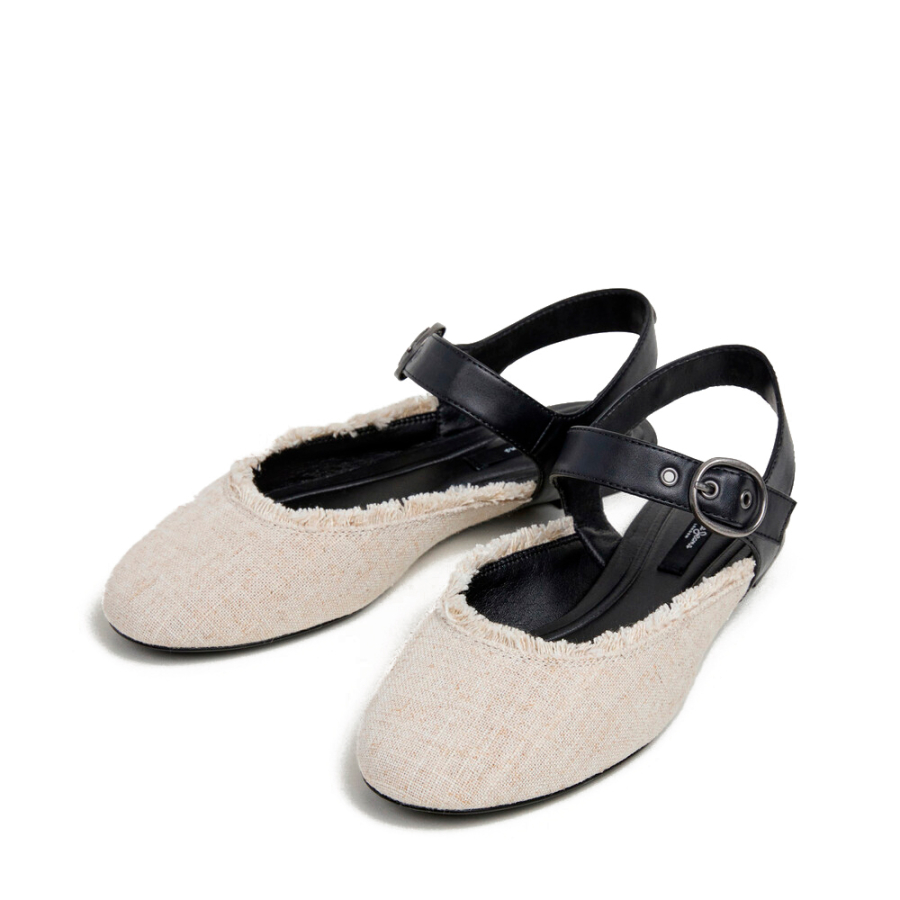ballet-flats-with-buckle-closure
