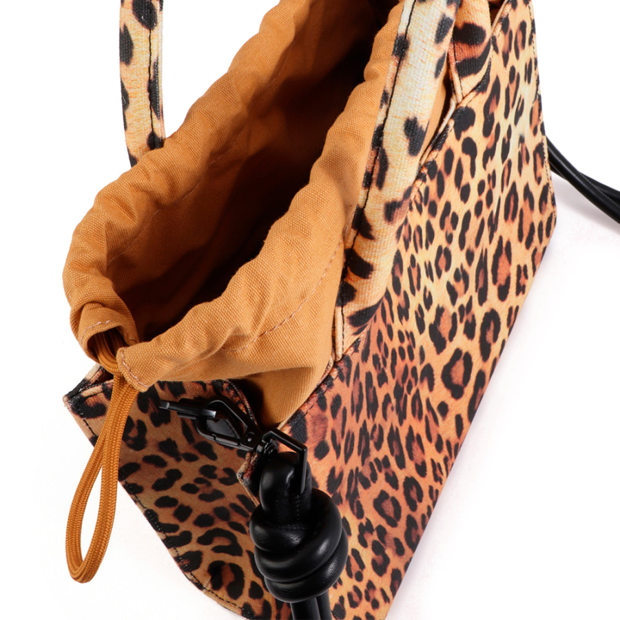 bolsa-de-compras-pequena-em-tecido-com-estampa-de-leopardo